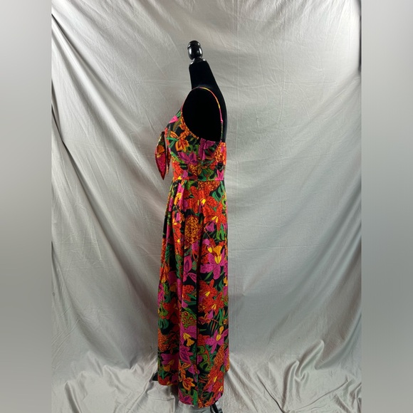 Floral Printed Cut Out Button Down Maxi Dress - Picture 8 of 9